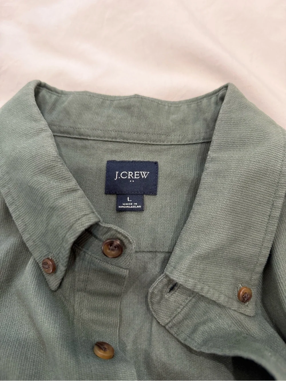 J. Crew Large - Classic Button-Down Corduroy Shirt in Forest Green